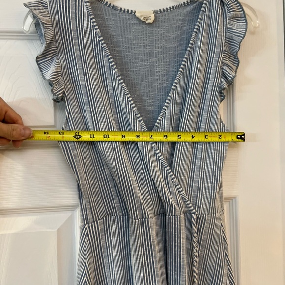 Ladies Size Small Caution To The Wind Blue Striped Mini Dress GUC - Picture 4 of 5